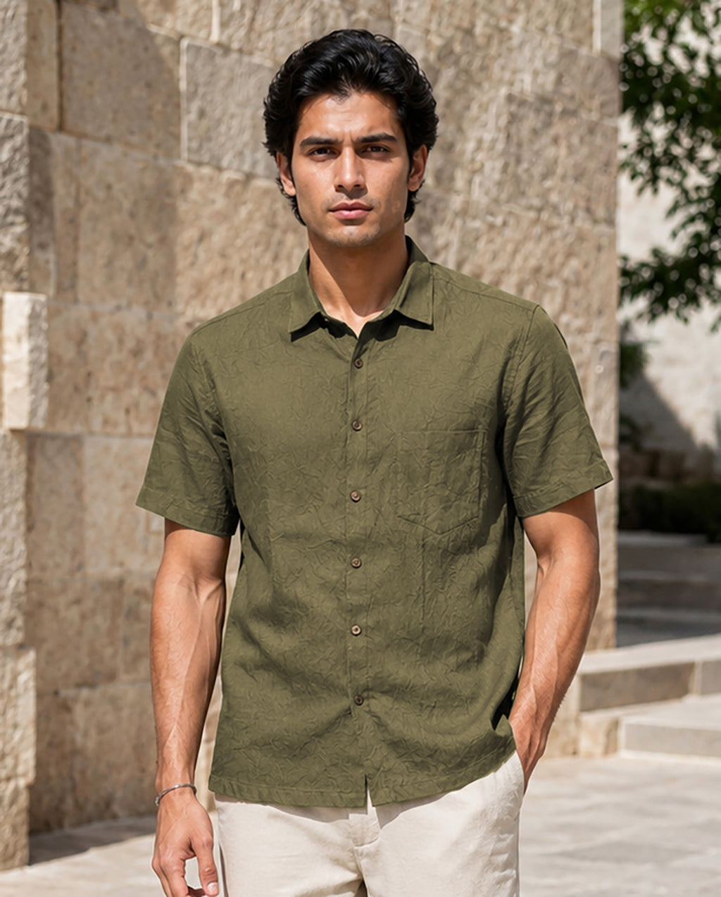 Half-Sleeve Cotton Linen Shirt in Green