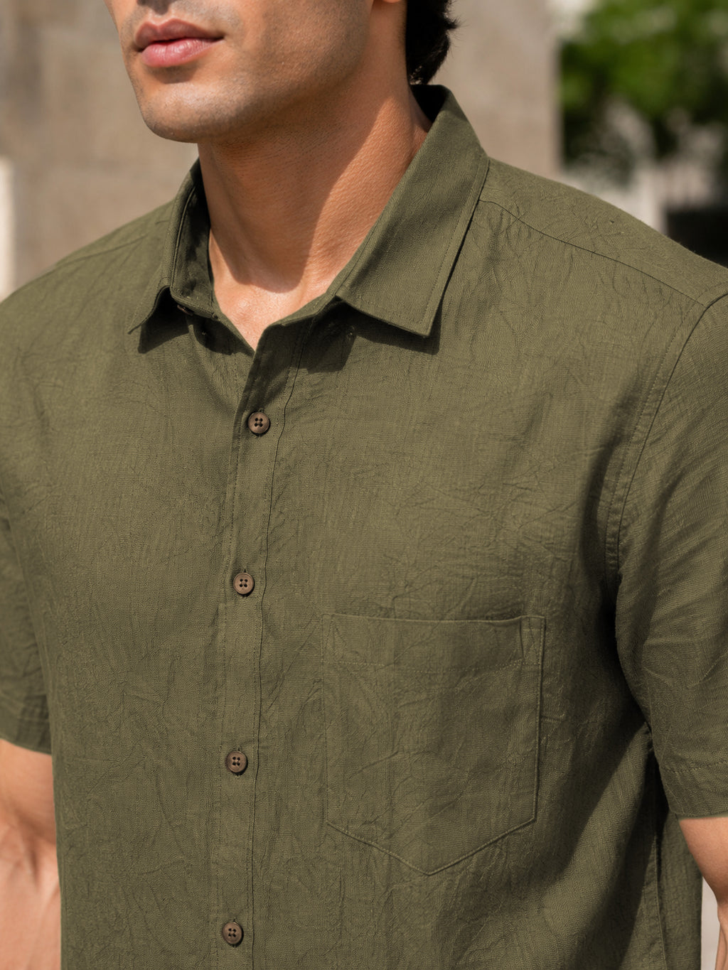 Half-Sleeve Cotton Linen Shirt in Green