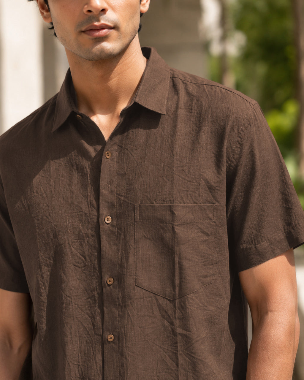 Half-Sleeve Cotton Linen Shirt in Brown