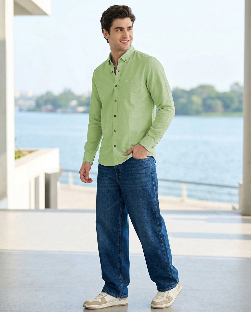 Full-Sleeve Breeze Linen Shirt in Parrot Green