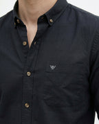 Full-Sleeve Breeze Linen Shirt in Black